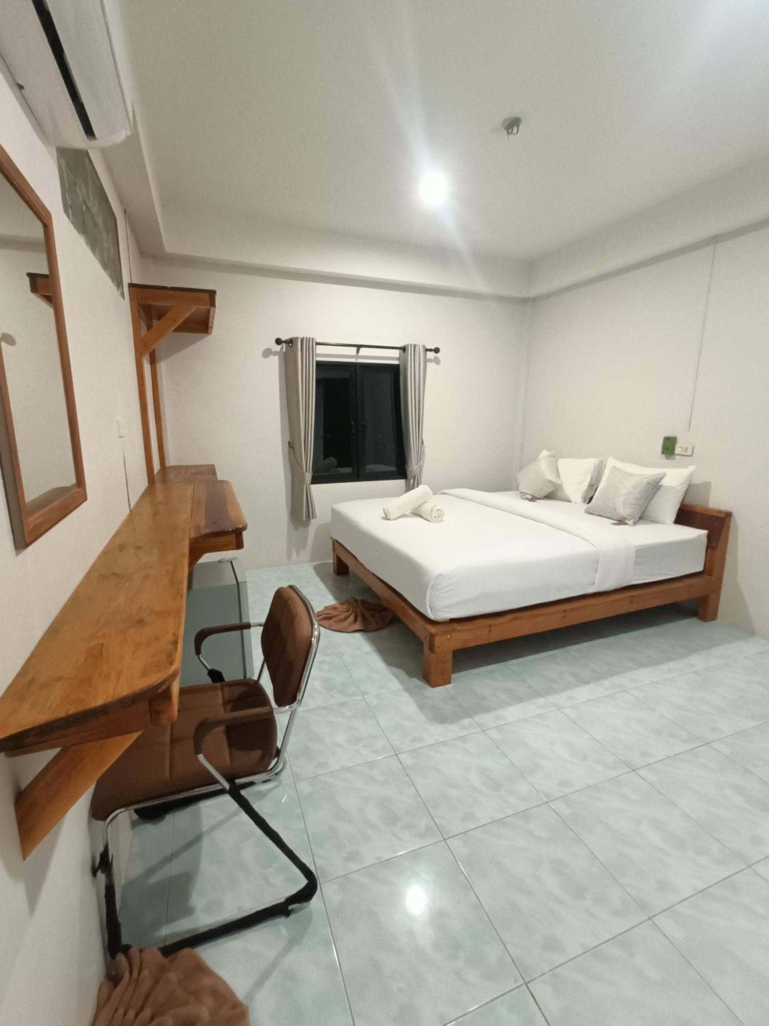 Lanta Para Hut Ko Lanta Exteriér fotografie